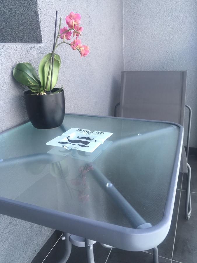Net Hotel Питещ Екстериор снимка