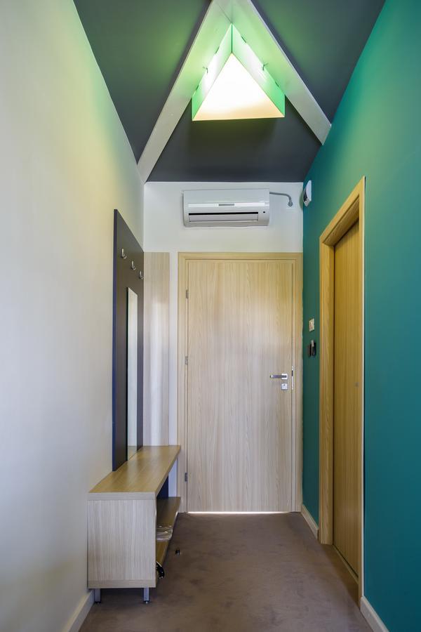 Net Hotel Питещ Екстериор снимка