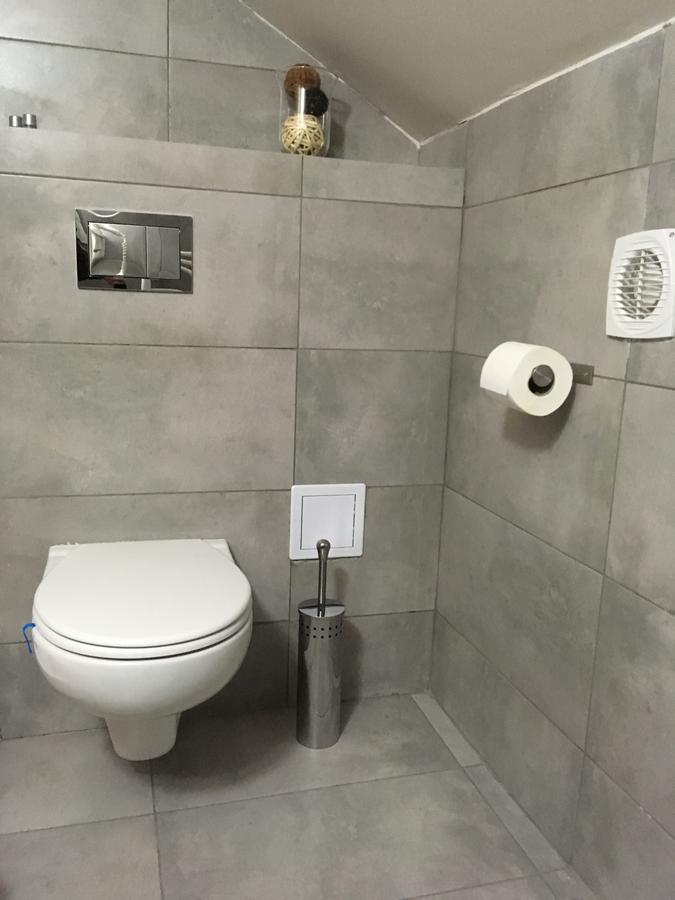 Net Hotel Питещ Екстериор снимка